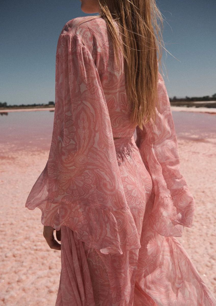 Salt Lake · Pink, frame 13