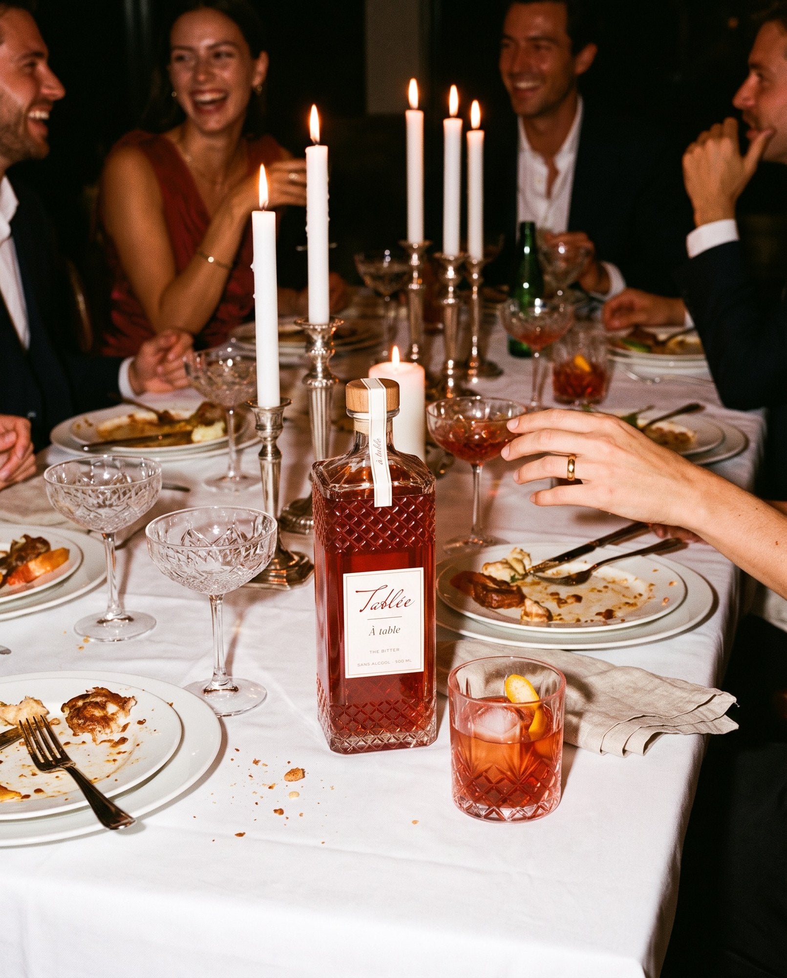 Tablée campaign, À table in the middle of dinner